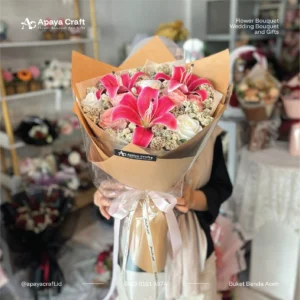 Lily Round Series Size M