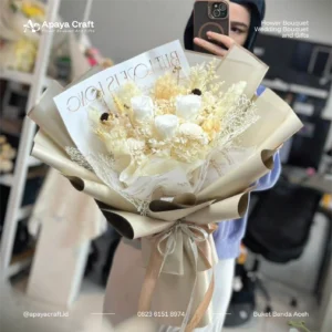 Preserved Milky White Bouquet