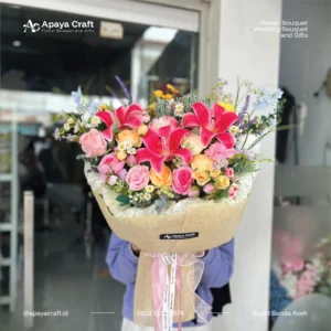 Tumbelina Bouquet - Size L