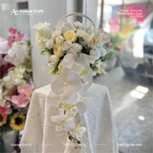 Flower Hoop Orchid Bouquet